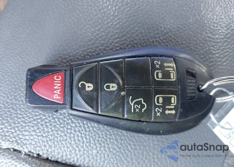 2008 Chrysler Town & Country Touring from USA, damaged, VIN 2A8HR54P08R637722